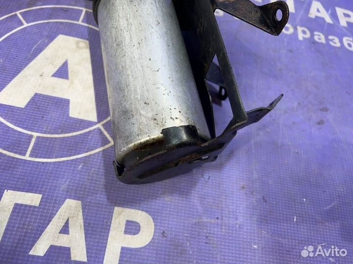 Топливный фильтр Volkswagen Touareg 7L GP BPE 2008