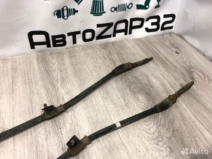 Тросы ручника Kia Ceed хэтчбек G4FC 2010