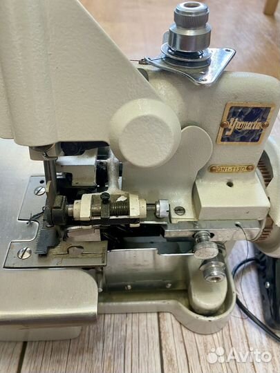 Швейная машина оверлок