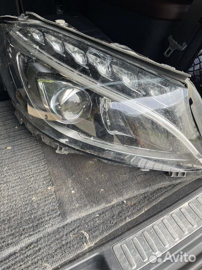 Фара правая mercedes w205