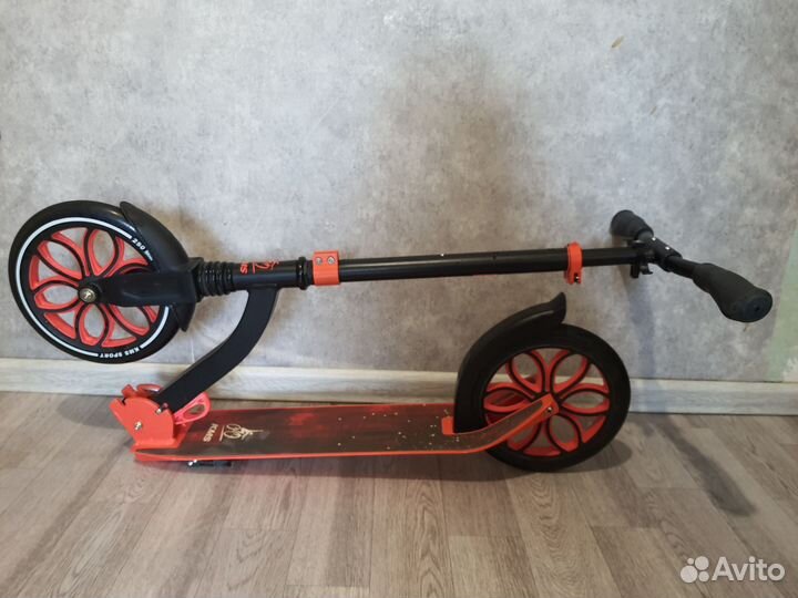 Самокат SK-052 KMS sport d250мм