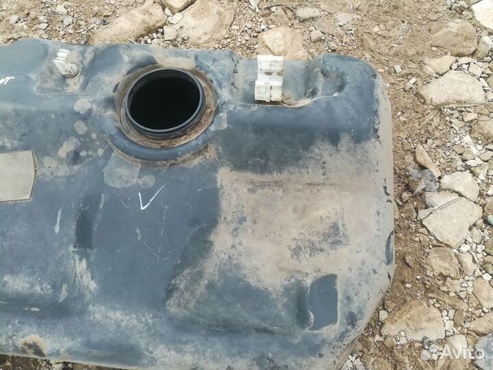 Топливный бак Hyundai Accent