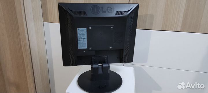 LG flatron L1751SQ-GN