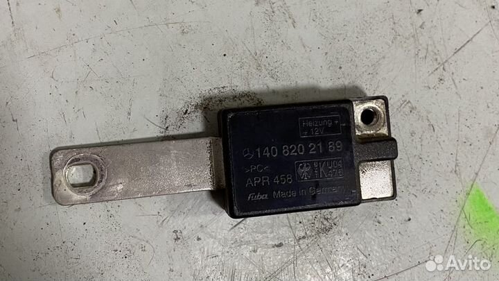 Блокирующий контур антенны W140