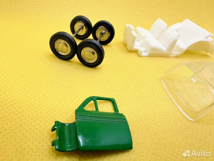 Запчасти к модели Москвич 403 А7 СССР