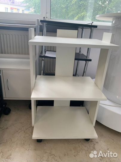 Тележка косметологическая