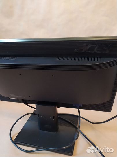 Монитор Acer V206HQL иТелевизор Hyundai H-LED15V16