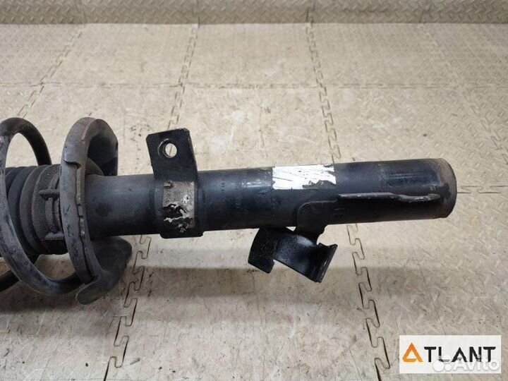 Стойка передняя правая mazda biante