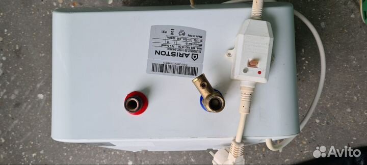 Водонагреватель Ariston ABS PRO 10 OR