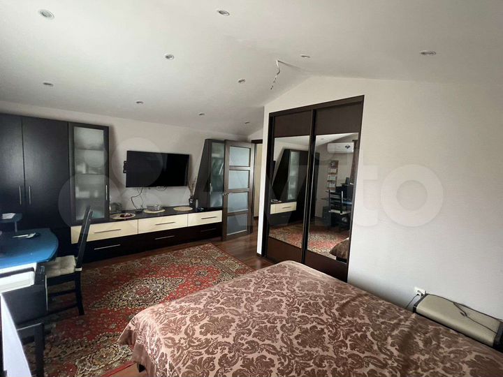 Дом 71 м² на участке 5,3 сот.