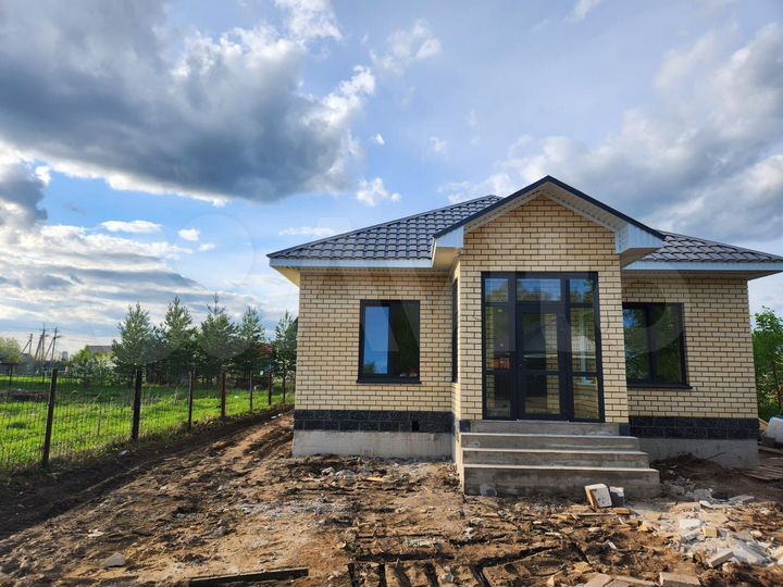 Коттедж 110 м² на участке 8 сот.