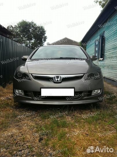 Накладка на передний бампер Honda Civic 4D Mugen