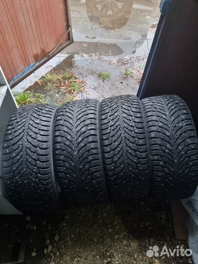 Nokian Tyres Hakkapeliitta 9 235/45 R18 98T