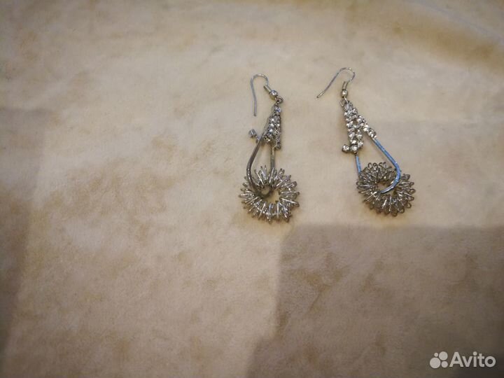 Бижутерия (серьги)