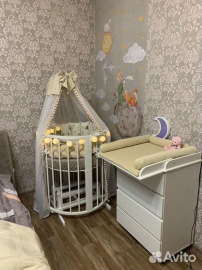 Кровать с балдахином