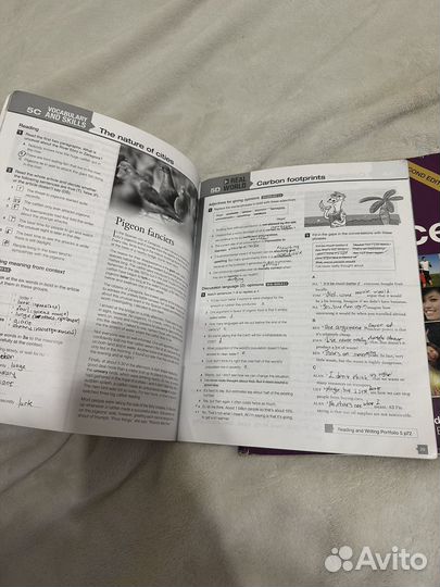 Учбеник и тетрадь Face2Face b2