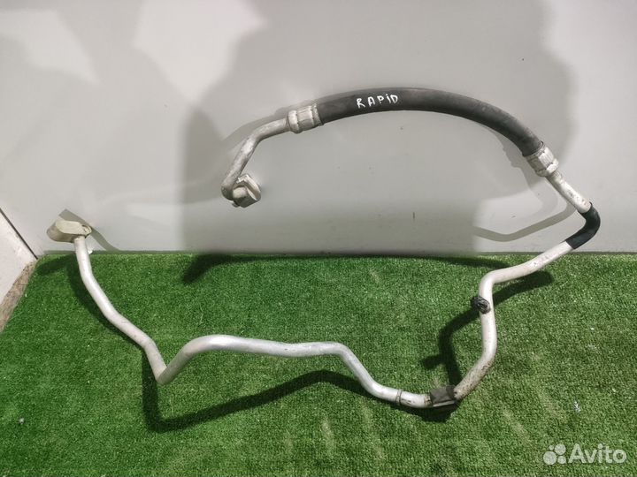 Трубка кондиционера 1 skoda rapid 2017