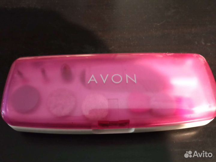 Маникюрный набор Avon
