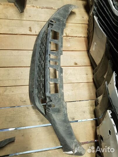 Спойлер переднего бампера губа BMW X1 F48