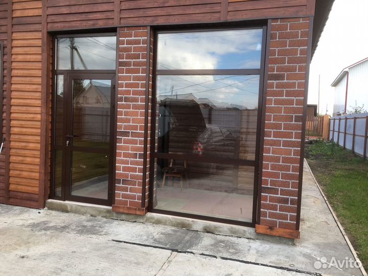 Алюминиевый тамбур для частного дома