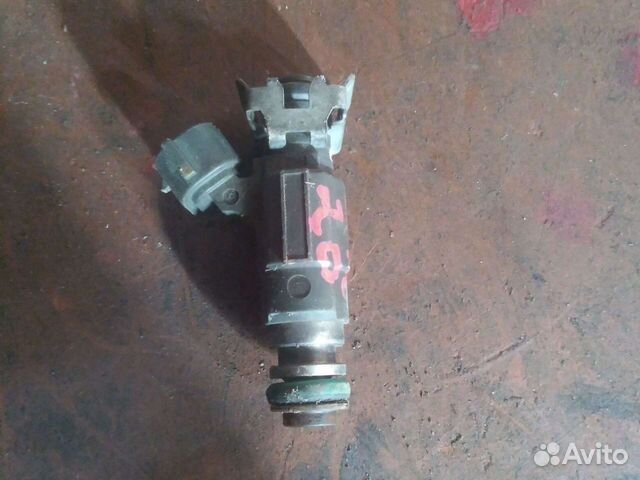 Форсунка Ниссан QR20