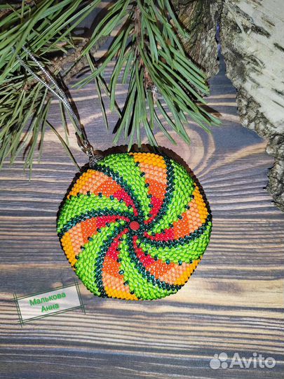 Игрушка на ёлку 