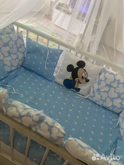 Кровать с балдахином