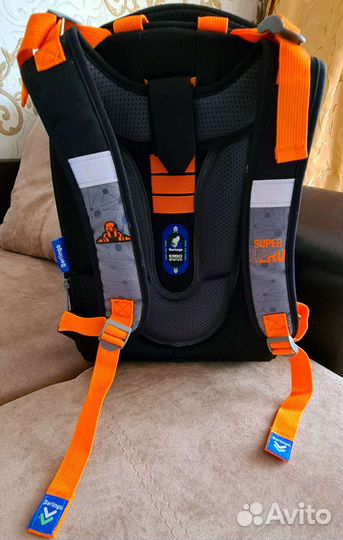 Рюкзак школьный новый