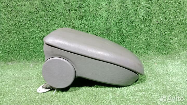 Подлокотник ford focus 1