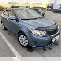 Kia Rio 1.4 AT, 2012, 233 500 км, с пробегом, цена 827 000 руб.