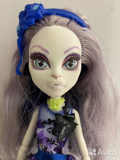 Кукла Monster High Catrine DeMew Gloom n' Bloom