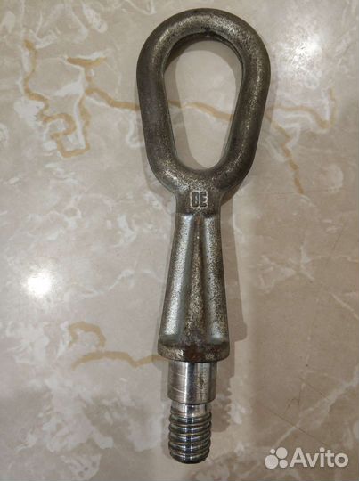 Крюк буксировочный BMW оригинал