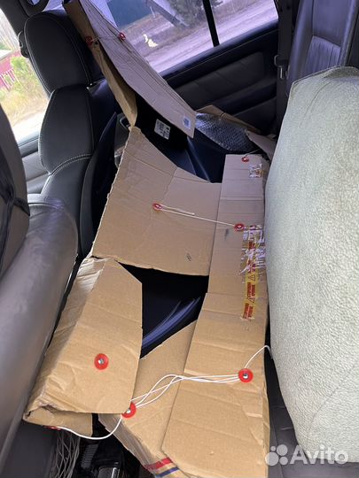 Крыло mitsubishi