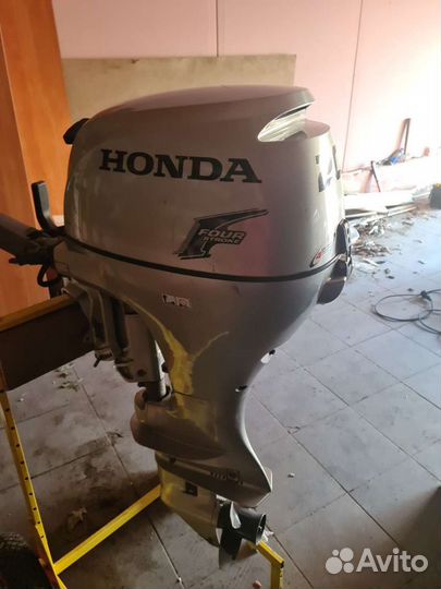 Лодка флагман