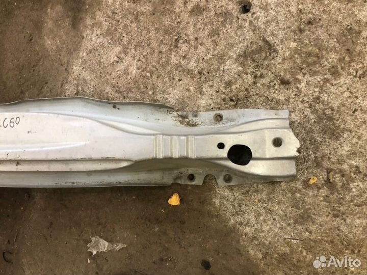 Усилитель бампера задний Volvo Xc60