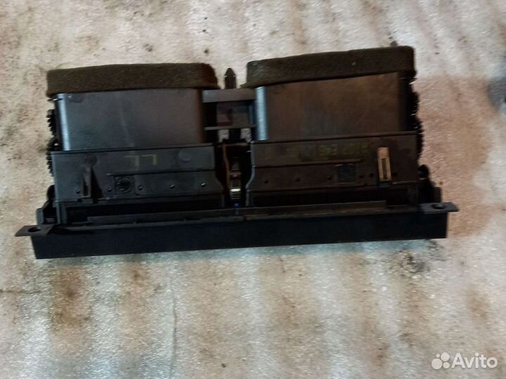 Воздуховод центральный BMW3 E46