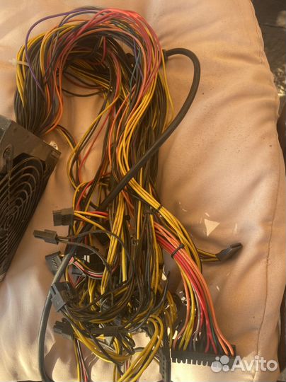 Блок питания zumax 1650w