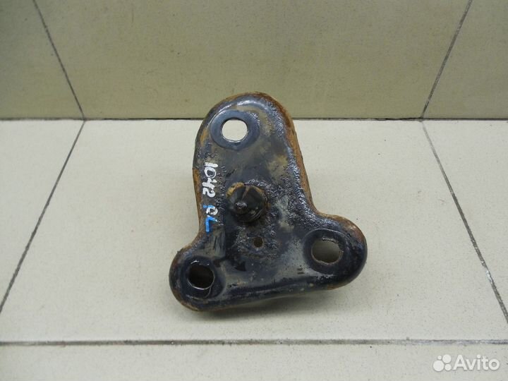 Кронштейн задней балки Fusion 2002-2012