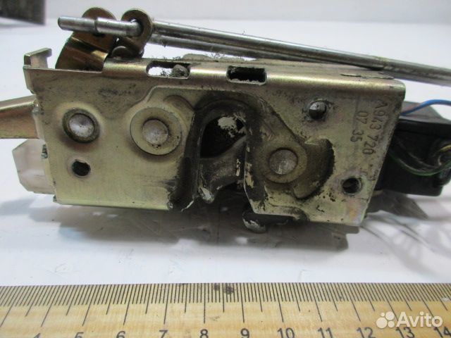 Замок двери Mercedes Benz Actros MP3