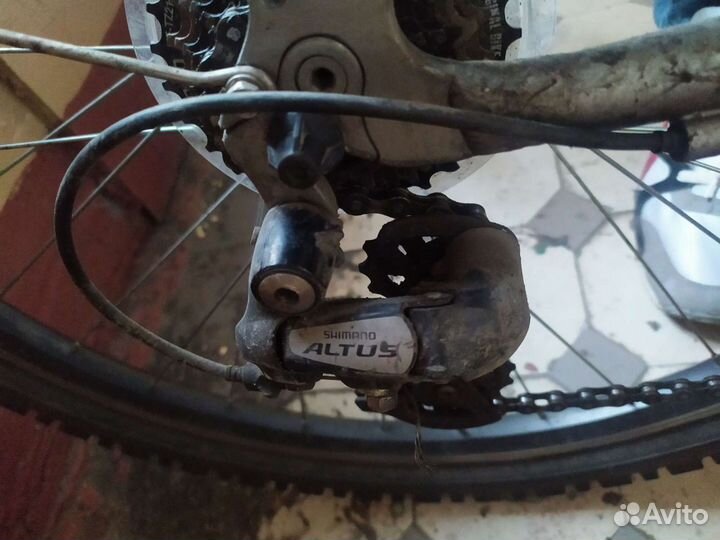 Велосипед дорожный Marin Stinson