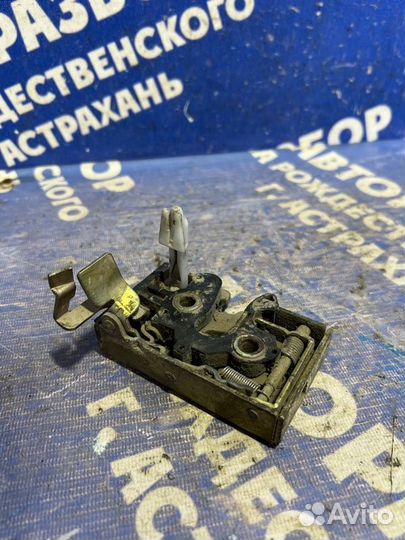 Передний правый замок двери Chery Amulet лифтбэк