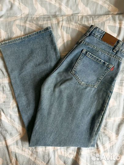 Джинсы