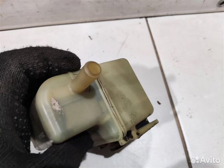 Бачок гидроусилителя Mazda Mazda 6 GG