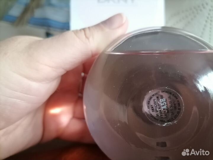 Парфюмерная вода женская