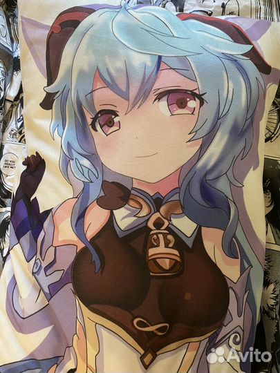 Дакимакура геншин