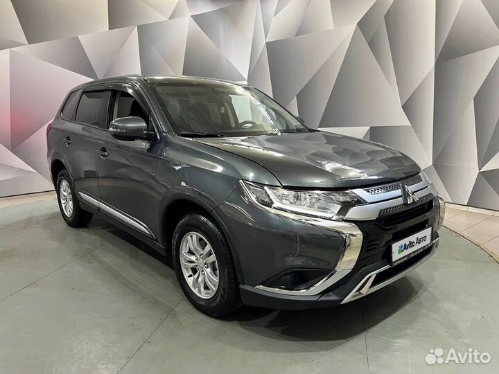 Mitsubishi Outlander 2.0 CVT, 2019, 35 000 км