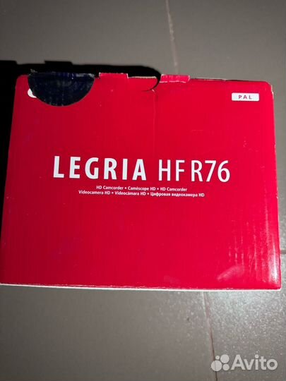 Canon legria HF R76