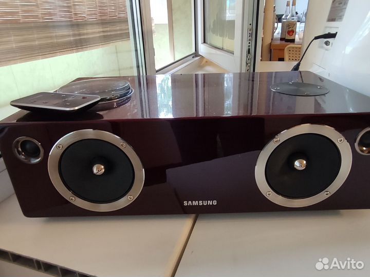 Ламповая аудиосистема Samsung DA-E750 100 Вт