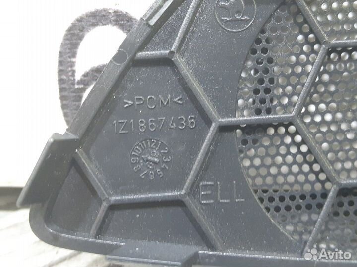 Б/У Решетка динамика пассажирской двери#001