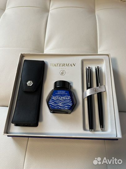 Подарочный набор ручек Waterman с чехлом